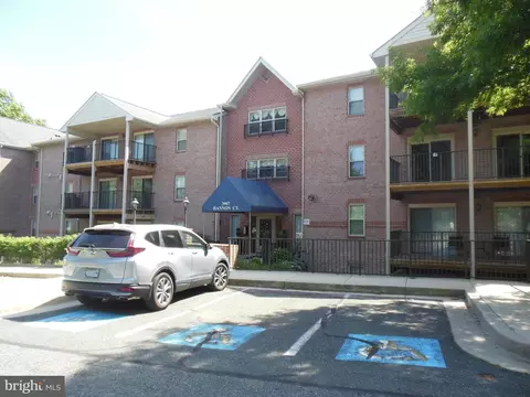 3907 Hannon Ct #1E, Nottingham, MD 21236
