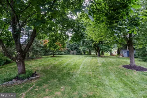 Exterior - 2 Harnel Ct, Baldwin, MD 21013 photo 4 of 7