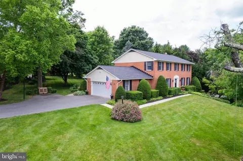 Exterior - 2 Harnel Ct, Baldwin, MD 21013 photo 6 of 7