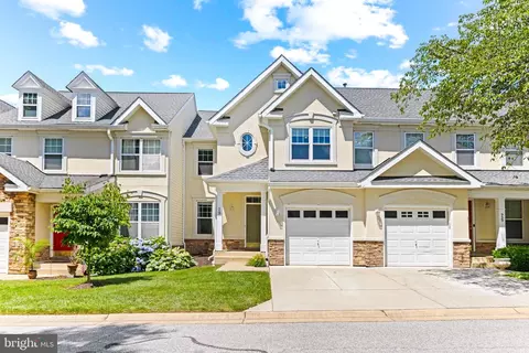 28 Peregrine Ct #28, Pikesville, MD 21208