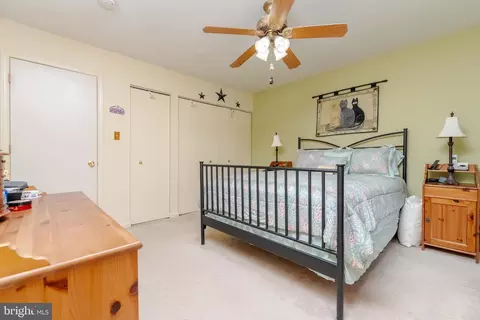 Bedroom - 2515 Wagner Ave, Sparrows Point, MD 21219 photo 2 of 10