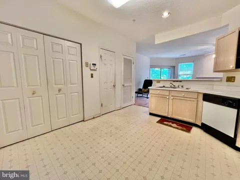 7208 Bogley Rd #202, Windsor Mill, MD 21244 photo 11