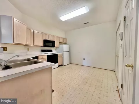 7208 Bogley Rd #202, Windsor Mill, MD 21244 photo 30