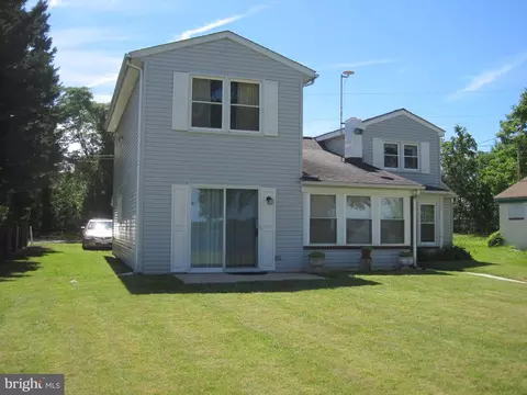 4610 Todd Point Ln, Sparrows Point, MD 21219 photo 9