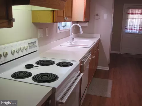 4610 Todd Point Ln, Sparrows Point, MD 21219 photo 29