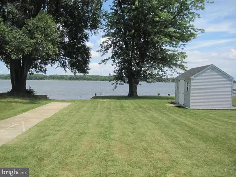 4610 Todd Point Ln, Sparrows Point, MD 21219 photo 53