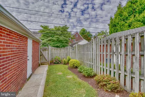 Exterior - 413 Murdock Rd, Baltimore, MD 21212 photo 13 of 13