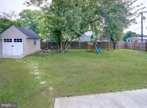 Exterior - 308 Severn Ave, Rosedale, MD 21237 photo 3 of 4