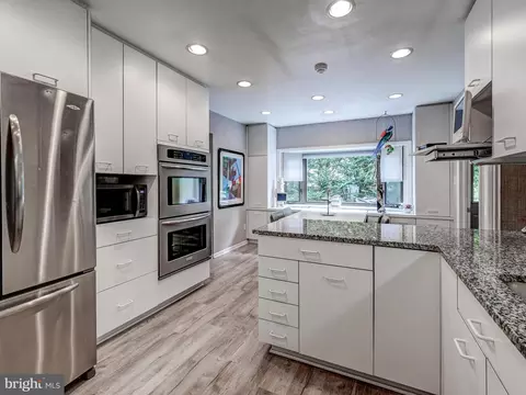 2002 Jolly Rd, Baltimore, MD 21209 photo 11