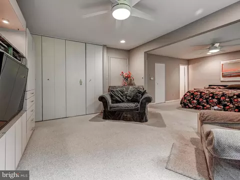 2002 Jolly Rd, Baltimore, MD 21209 photo 19
