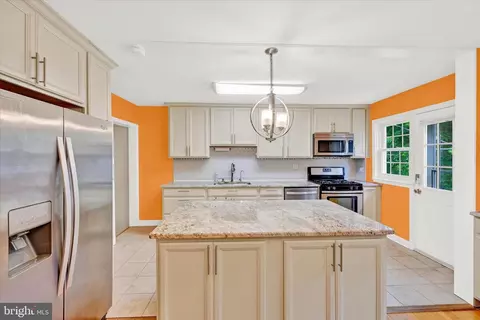 Kitchen - 228 Stanmore Rd, Baltimore, MD 21212 photo 2 of 5