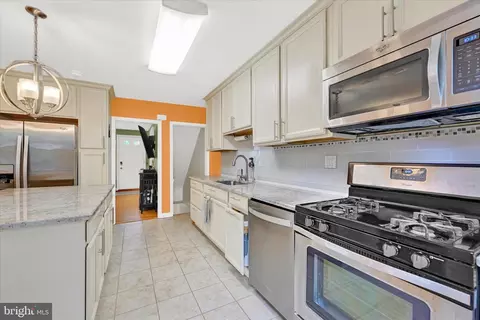 Kitchen - 228 Stanmore Rd, Baltimore, MD 21212 photo 5 of 5