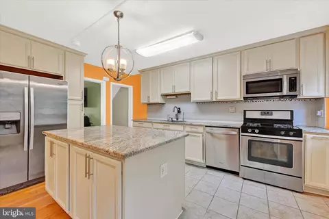 Kitchen - 228 Stanmore Rd, Baltimore, MD 21212 photo 3 of 5