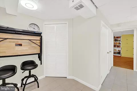 Entry Way - 228 Stanmore Rd, Baltimore, MD 21212 photo 1 of 1