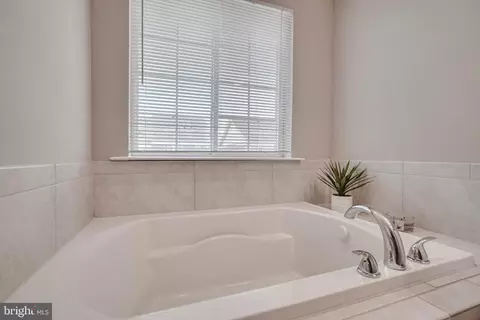 5431 Old Frederick Rd, Baltimore, MD 21229 photo 15