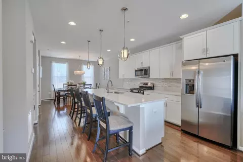 5431 Old Frederick Rd, Baltimore, MD 21229 photo 3