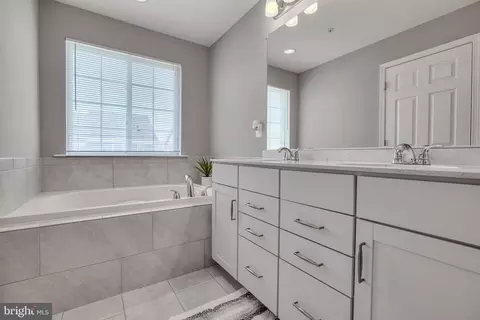5431 Old Frederick Rd, Baltimore, MD 21229 photo 14