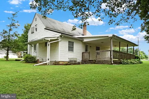 4617 Ridge Rd, Nottingham, MD 21236