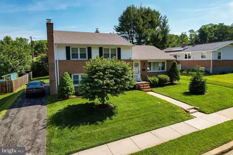 1922 Drummond Rd, Catonsville, MD 21228