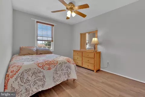 Bedroom - 503 Nollmeyer Rd, Middle River, MD 21220 photo 4 of 7