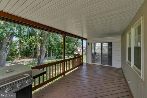 Exterior - 503 Nollmeyer Rd, Middle River, MD 21220 photo 6 of 7