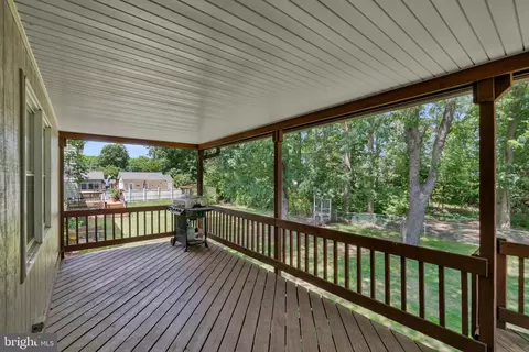 Exterior - 503 Nollmeyer Rd, Middle River, MD 21220 photo 7 of 7