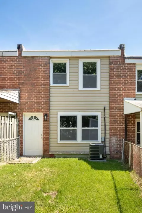 927 Imperial Ct, Halethorpe, MD 21227 photo 8
