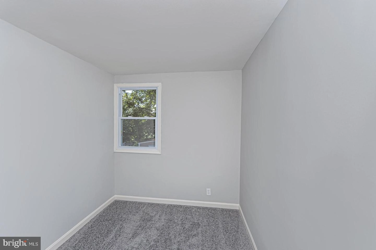 927 Imperial Ct, Halethorpe, MD 21227 photo 10