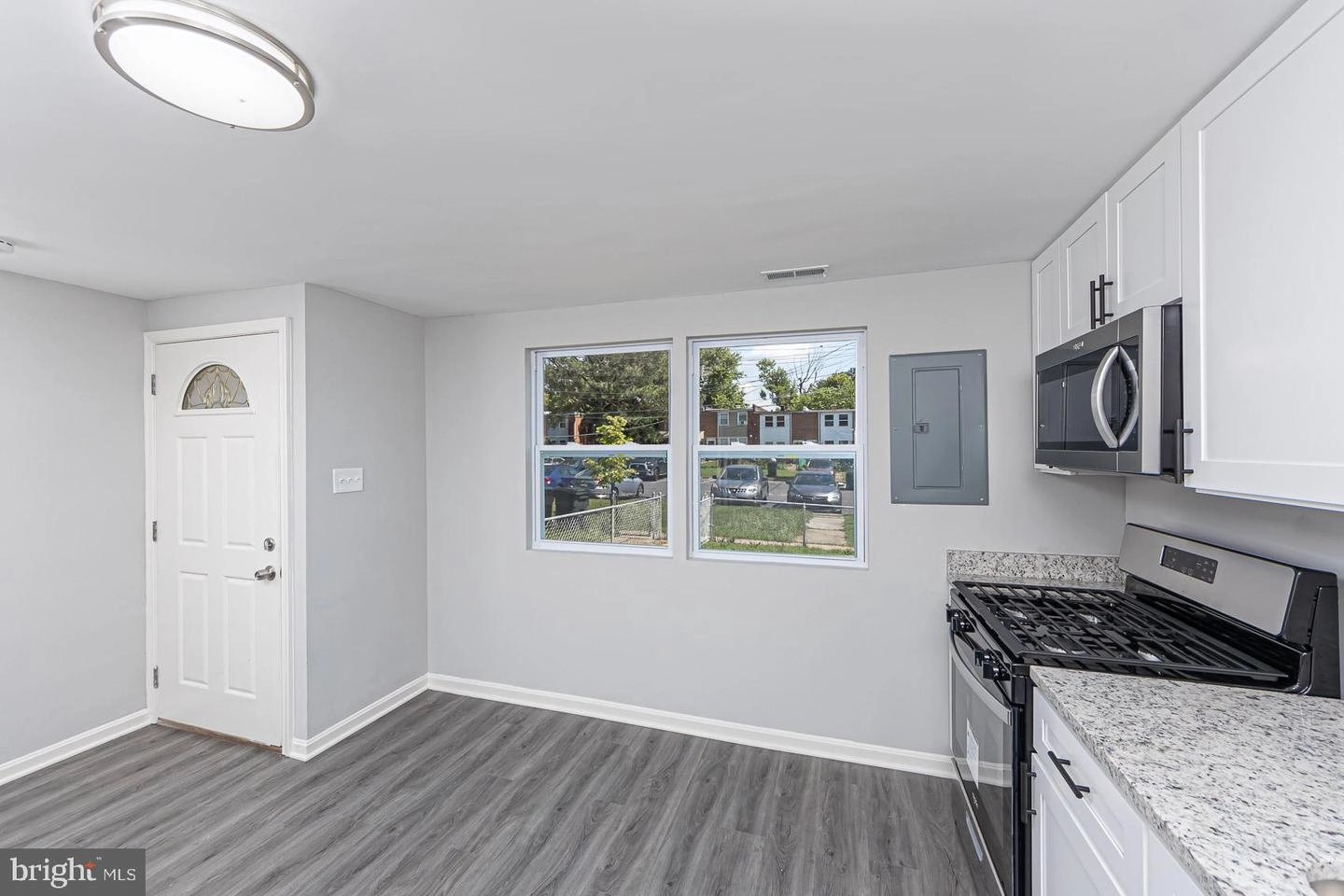927 Imperial Ct, Halethorpe, MD 21227 photo 15