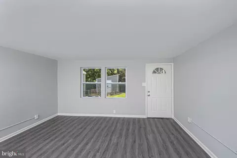 927 Imperial Ct, Halethorpe, MD 21227 photo 31