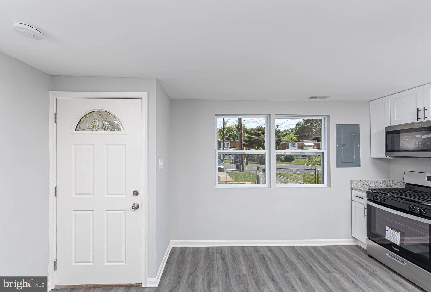 927 Imperial Ct, Halethorpe, MD 21227 photo 12