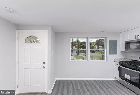 927 Imperial Ct, Halethorpe, MD 21227 photo 12