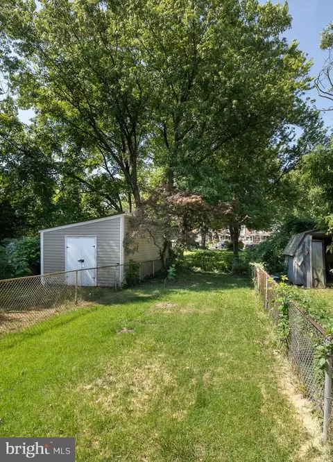 927 Imperial Ct, Halethorpe, MD 21227 photo 13