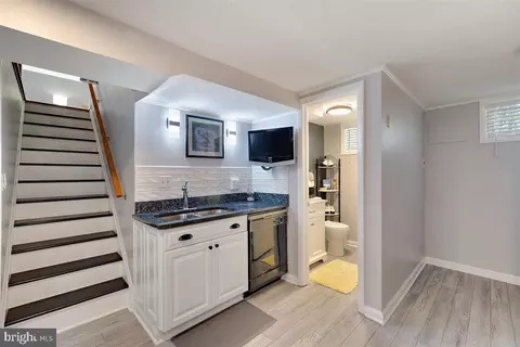 3518 Courtleigh Dr, Windsor Mill, MD 21244 photo 28