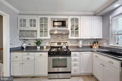 3518 Courtleigh Dr, Windsor Mill, MD 21244 photo 27