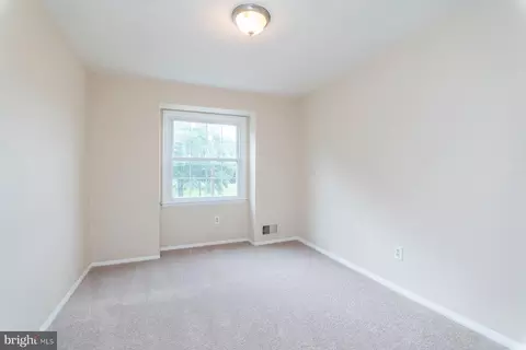 Bedroom - 5711 Van Dyke Rd, Baltimore, MD 21206 photo 3 of 6