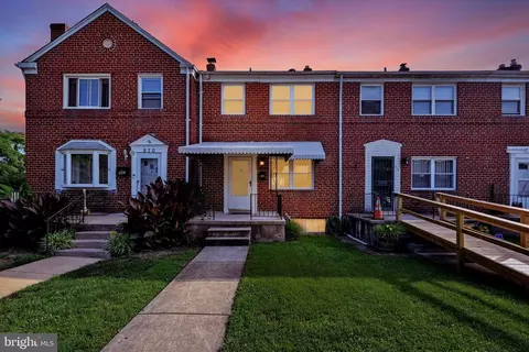 972 Masefield Rd, Gwynn Oak, MD 21207