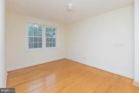 Bedroom - 119 Brandon Rd, Baltimore, MD 21212 photo 2 of 3