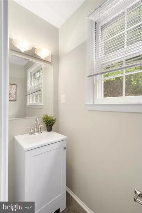 1024 Breezewick Rd, Towson, MD 21286 photo 20