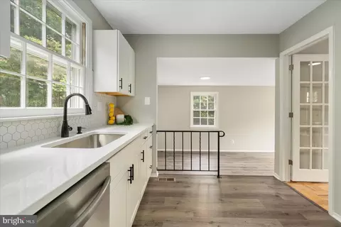 1024 Breezewick Rd, Towson, MD 21286 photo 14