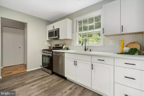 1024 Breezewick Rd, Towson, MD 21286 photo 12