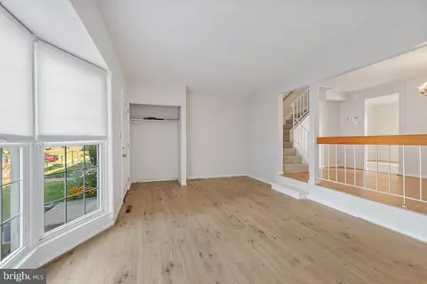 Living - 9121 Deviation Rd, Nottingham, MD 21236 photo 3 of 6