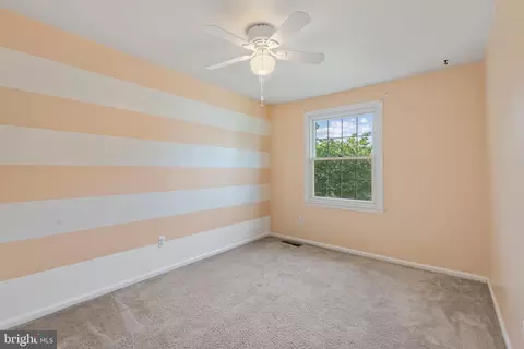 Bedroom - 9121 Deviation Rd, Nottingham, MD 21236 photo 6 of 9