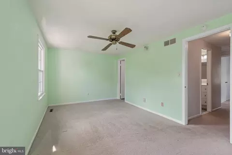 Bedroom - 9121 Deviation Rd, Nottingham, MD 21236 photo 1 of 9