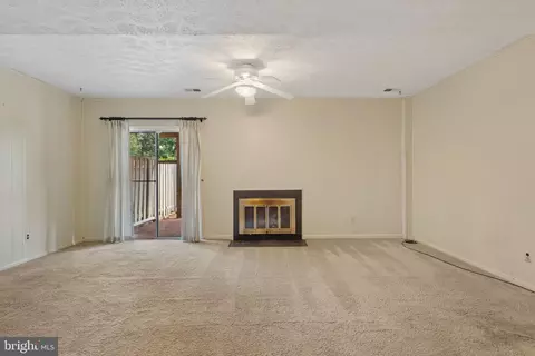Living - 9121 Deviation Rd, Nottingham, MD 21236 photo 6 of 6