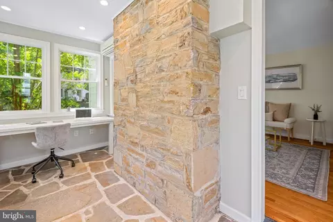 Entry Way - 204 Tyrone Rd S, Baltimore, MD 21212 photo 6 of 12