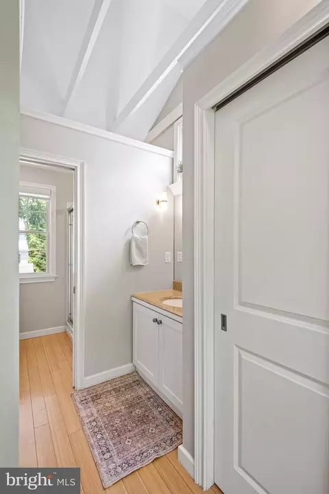 Entry Way - 204 Tyrone Rd S, Baltimore, MD 21212 photo 10 of 12