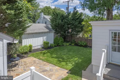 Exterior - 204 Tyrone Rd S, Baltimore, MD 21212 photo 10 of 15