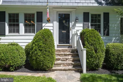 Exterior - 204 Tyrone Rd S, Baltimore, MD 21212 photo 7 of 15