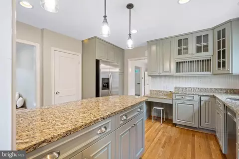 Kitchen - 204 Tyrone Rd S, Baltimore, MD 21212 photo 4 of 6